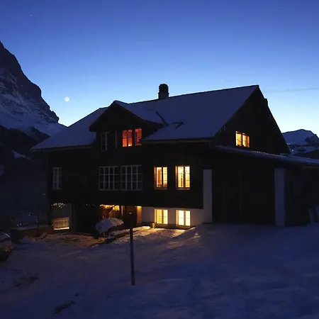 Apartment An Ruhiger Lage Mit Schoener Bergsicht By Interhome