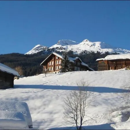 Apartmán An Ruhiger Lage Mit Schoener Bergsicht By Interhome *