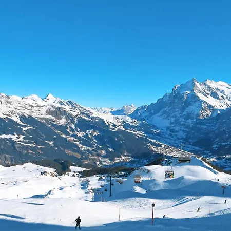 An Ruhiger Lage Mit Schoener Bergsicht By Interhome Lägenhet *